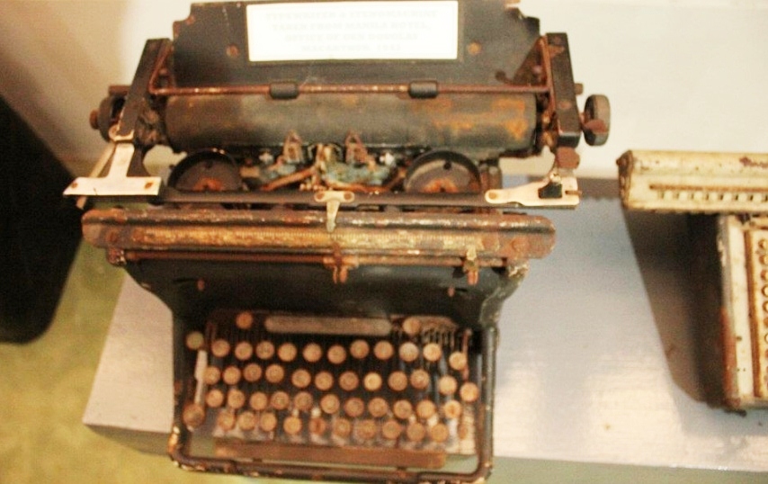 typewriter
